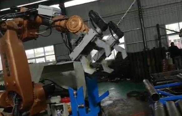 国内某企业大型油缸零件工业机器人数控车床上下料项目.png